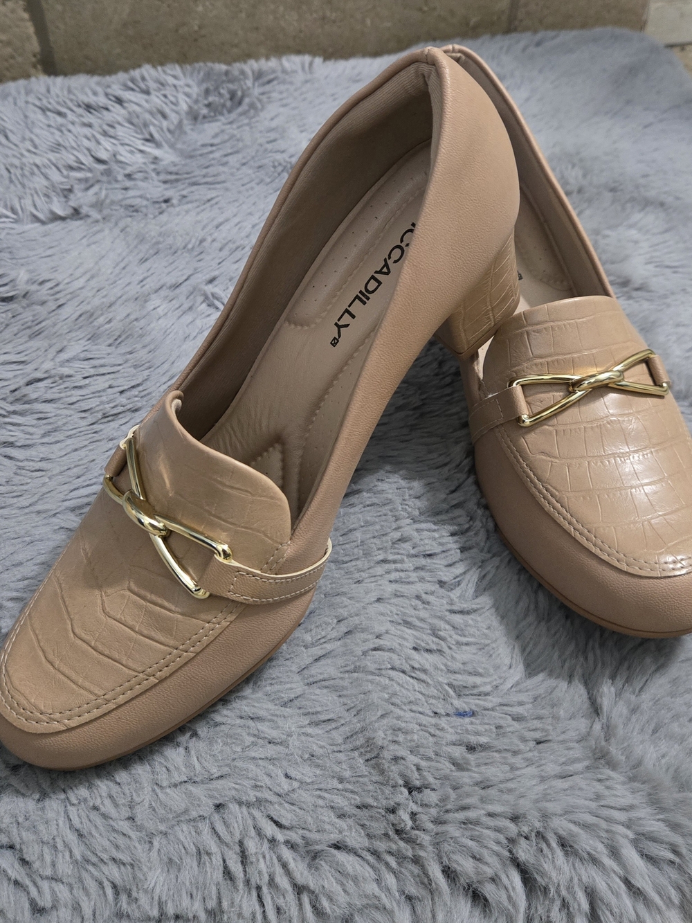 Piccadilly Beige Low Block Heel Loafers with Gold Accent